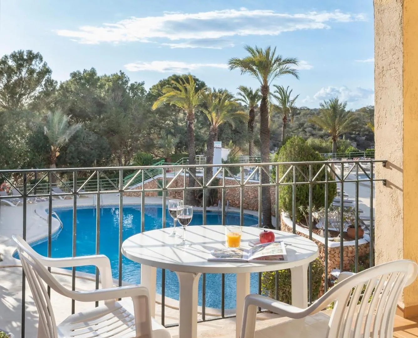 Aparthotel Ona Cala Pi Club