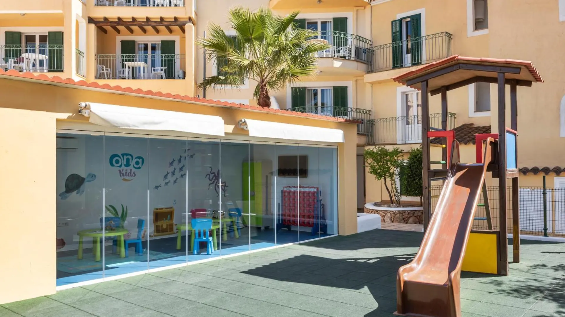Aparthotel Ona Cala Pi Club Spain
