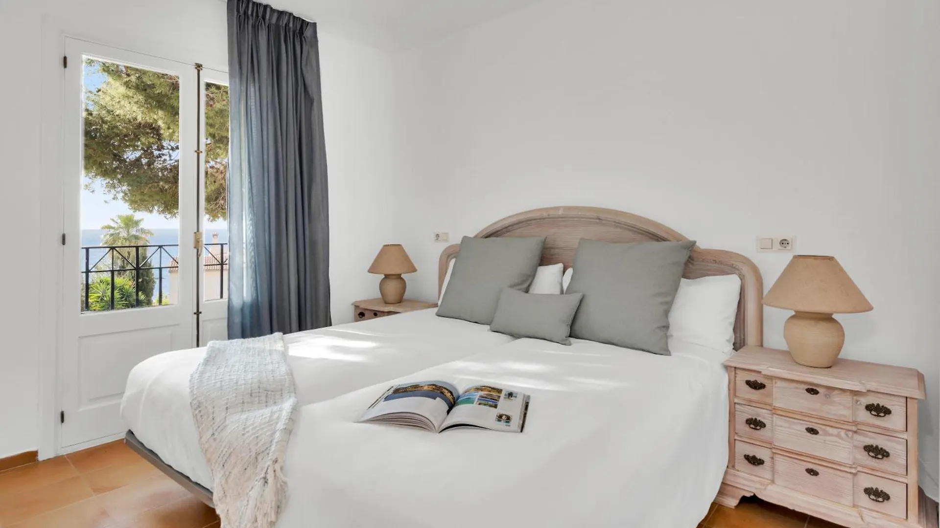 Aparthotel Ona Cala Pi Club